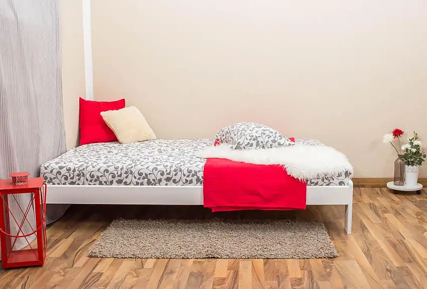 Bett 120 x 200 cm Kiefer massiv Weiß